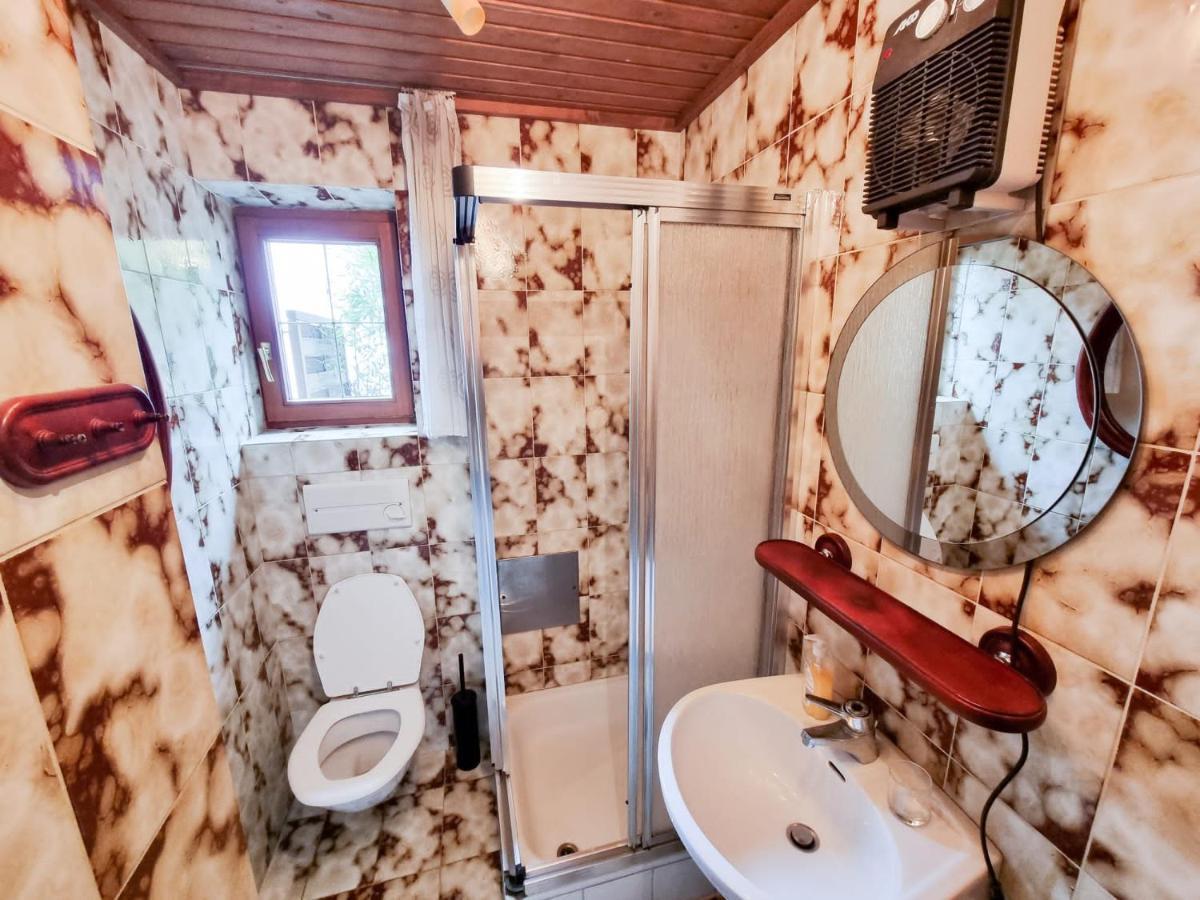 Ruhige Wohnung Mit Schoenem Eigengarten In Seeboden Am Millstaettersee Dış mekan fotoğraf